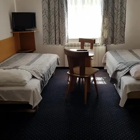 Hotel Alicja 2*